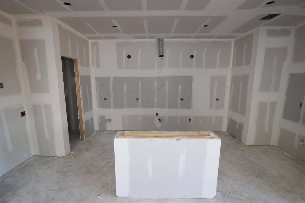 Lovely kitchen - still under construction!