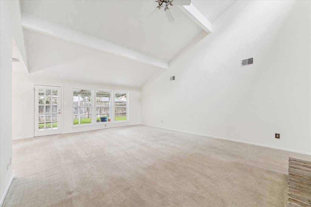Imagine the sounds of chatter and laughter as you create memories of a lifetime with the people you love. This wonderful family room is the perfect place to do just that.