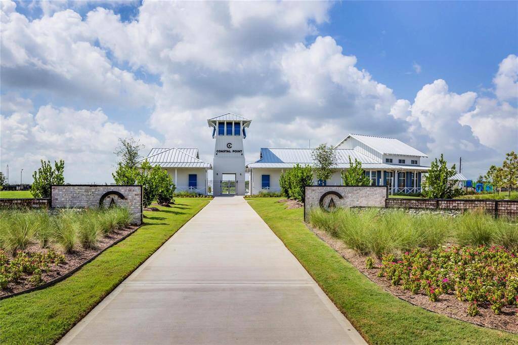 Coastal Point community Clubhouse and pool. Modern elegance. Come play!