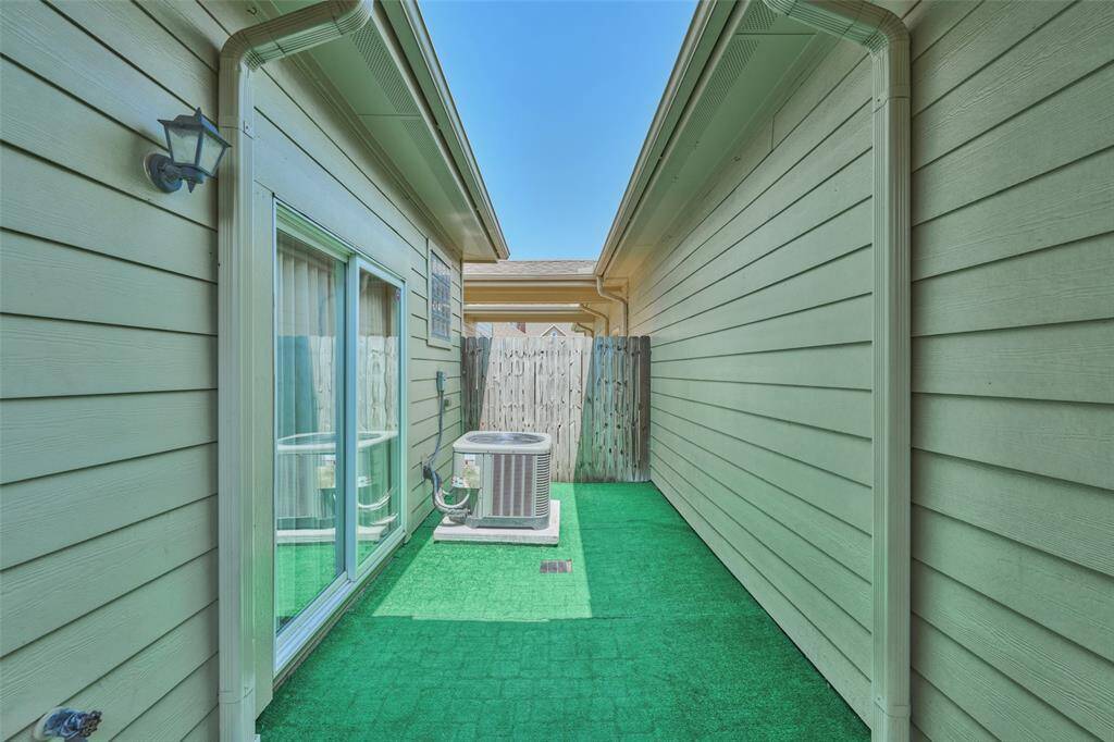 Courtyard Bedroom