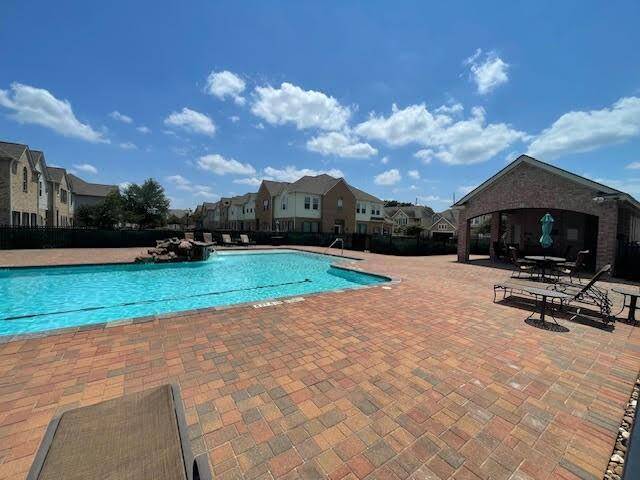 Enclosed HOA Pool