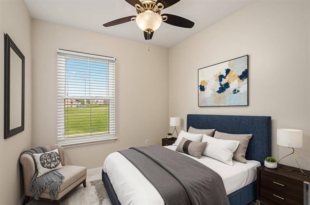 ***Virtually staged to show the room's potential when furniture is added***