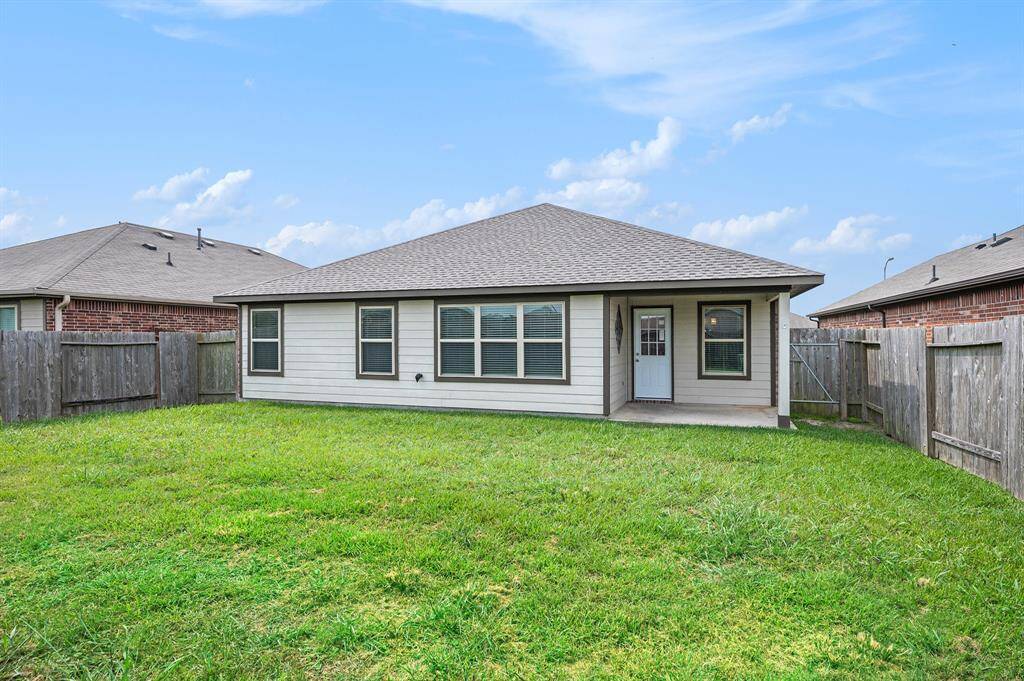 Great backyard for entertaining family and friends.