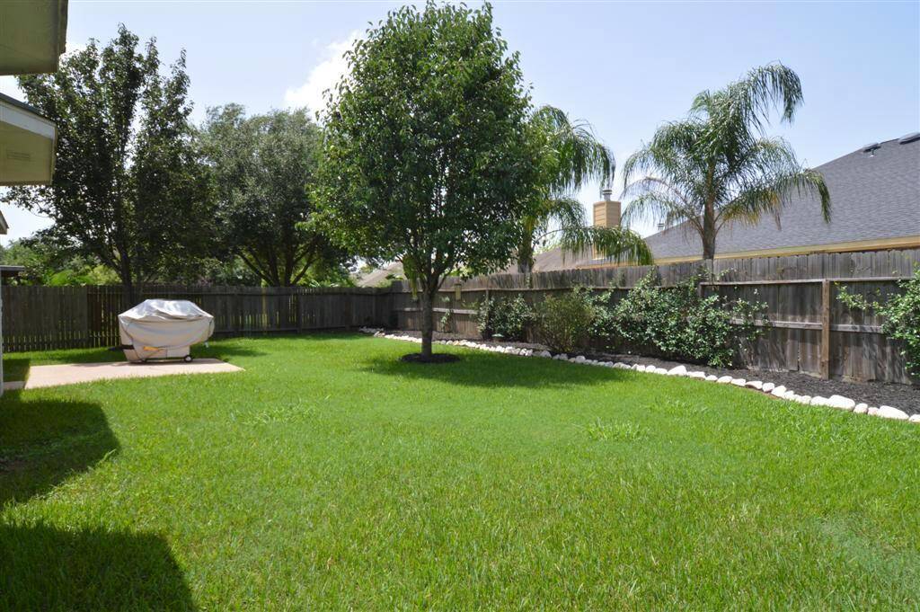 Backyard with nice landscaping