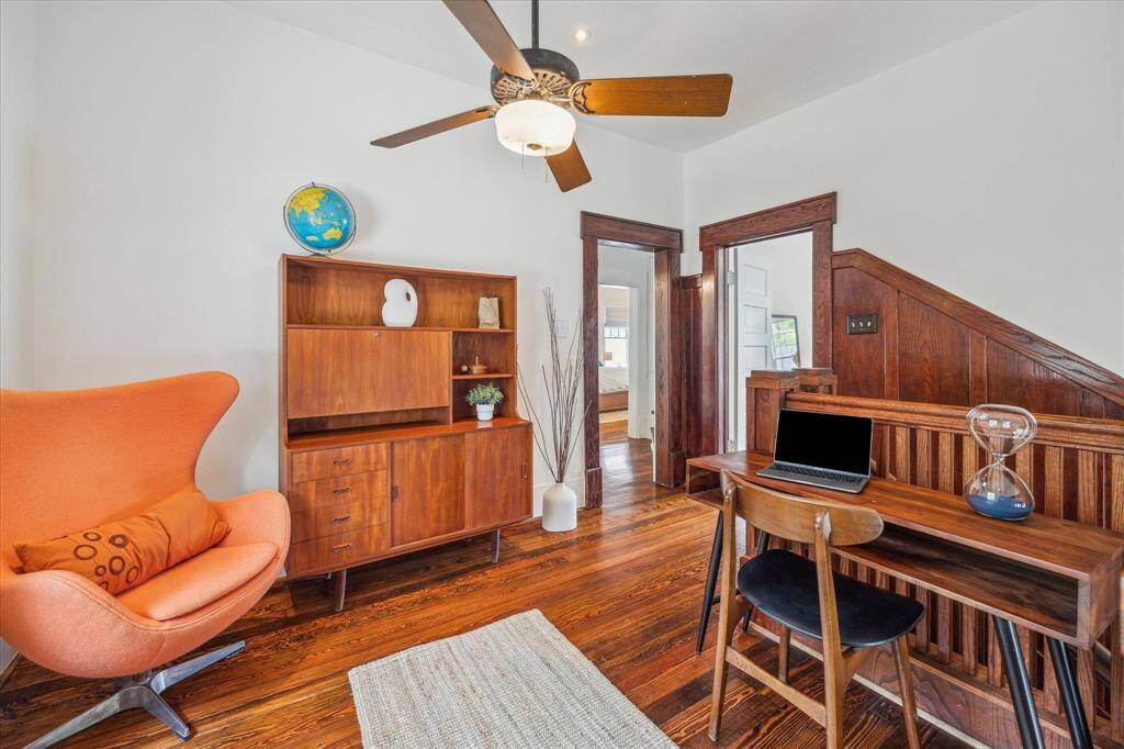 This spacious secondary bedroom overlooks the front yard with the beautiful live oaks.