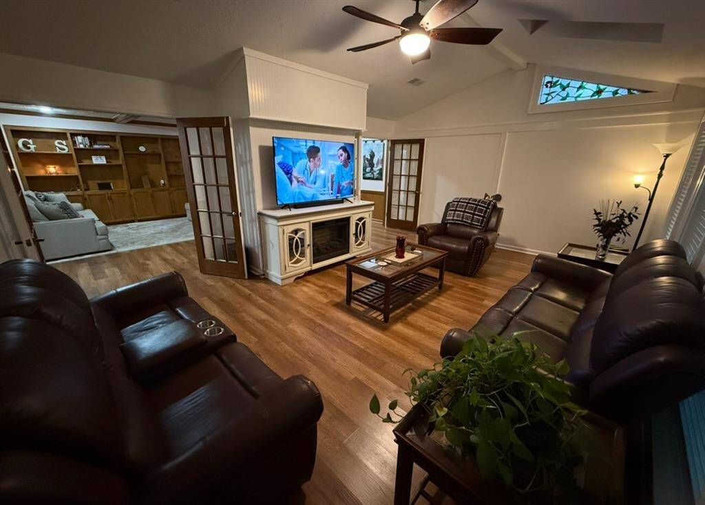 Family Den