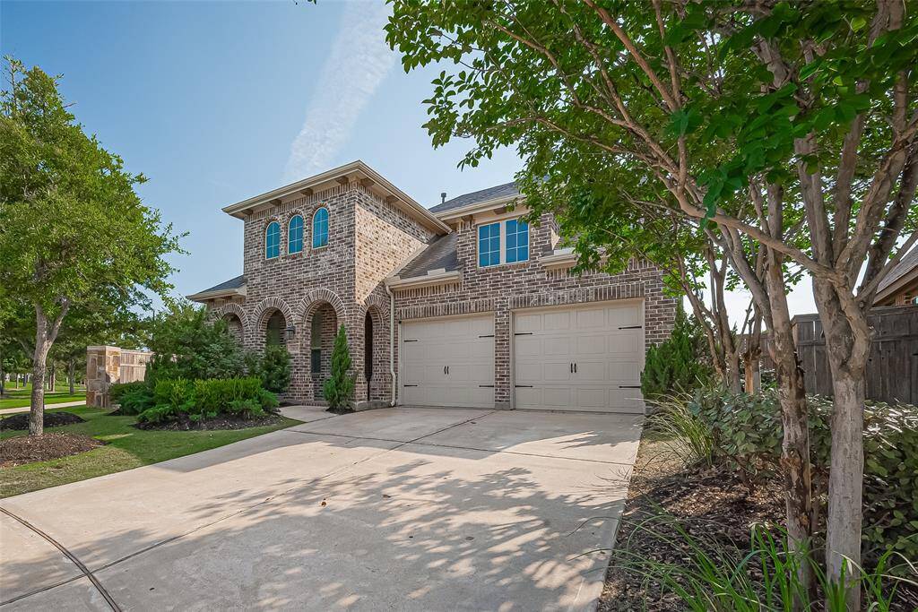 Welcome to 3838 Lake Falls Dr.—ideally located just moments from Campbell Elementary, one of the many neighborhood parks and pools, and the miles of scenic hike and bike trails that wind through Cross Creek Ranch.
