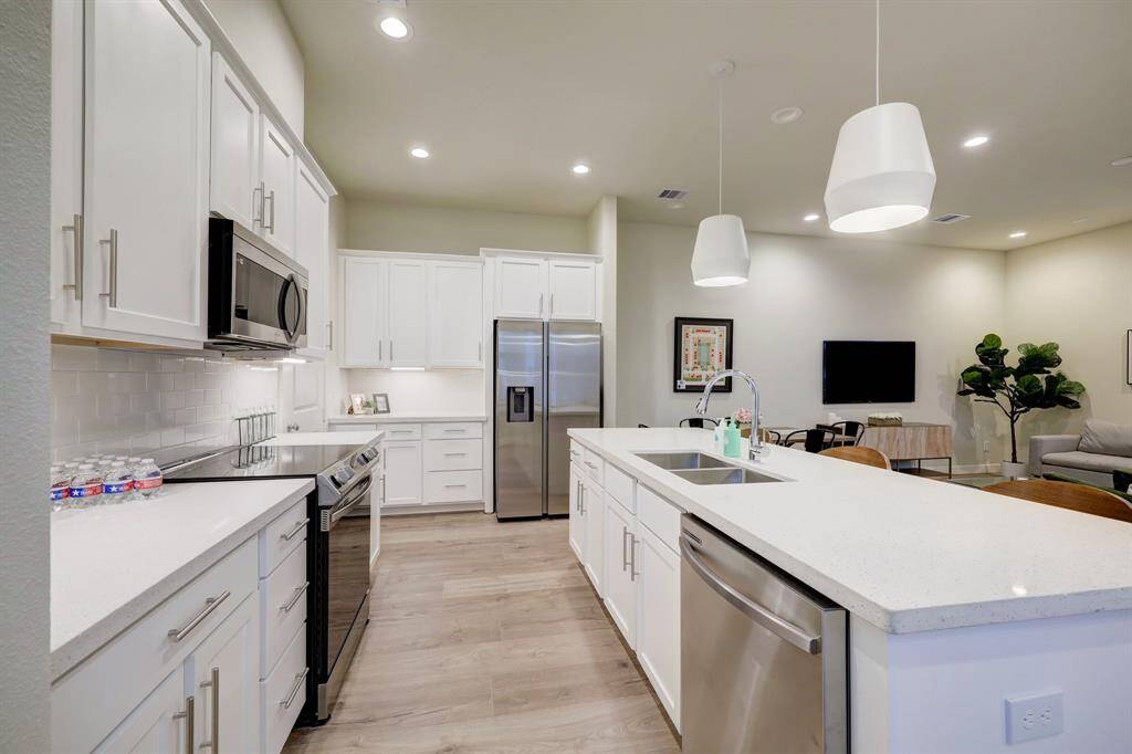*Not of exact home, previously completed home by City Choice Homes to reference plan & finishes*