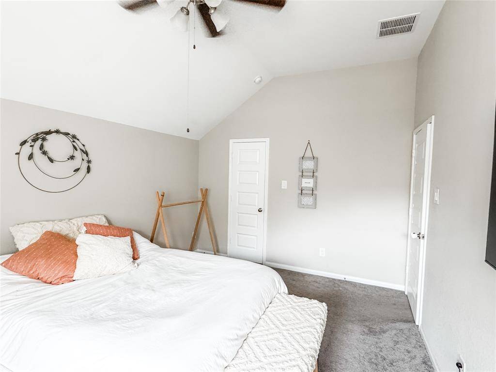 Upstairs bedroom 3