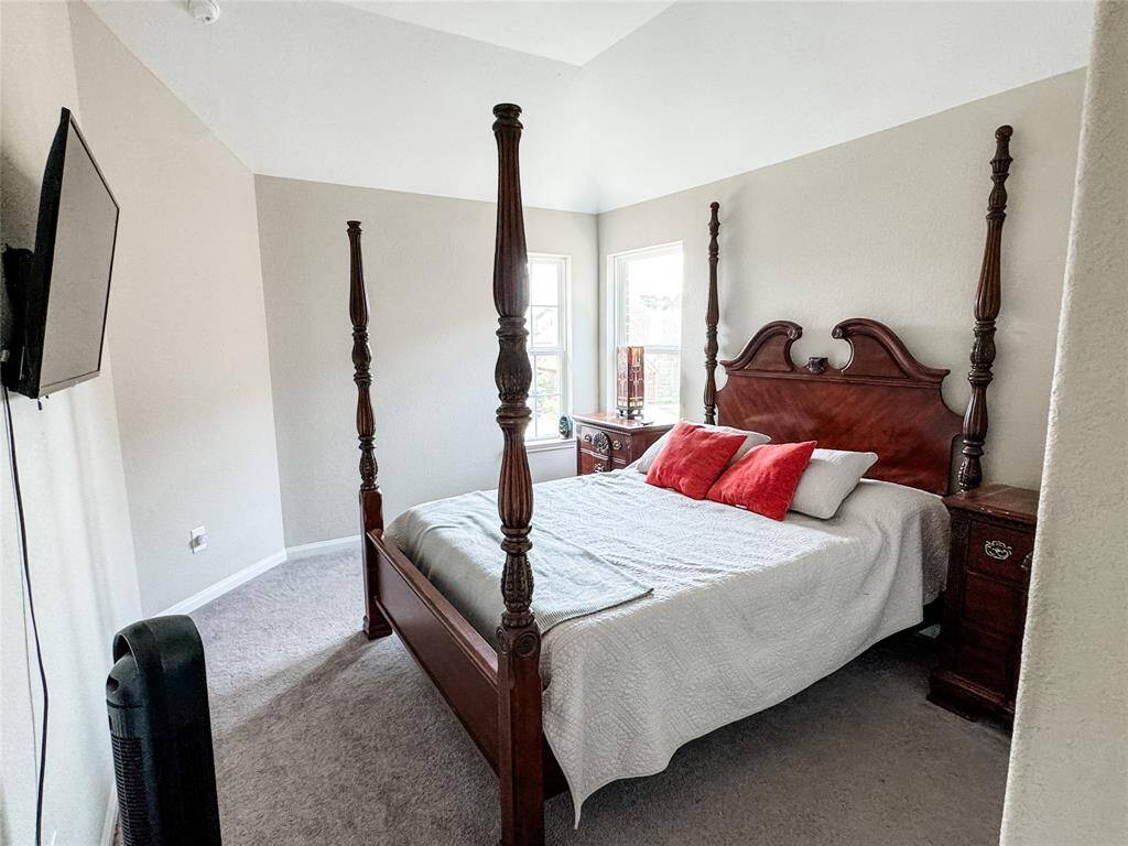 upstairs bedroom 4
