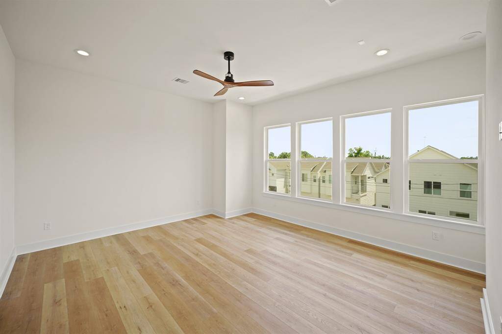 Primary Suite (third floor)