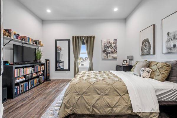 Inviting primary bedroom with plenty of space!