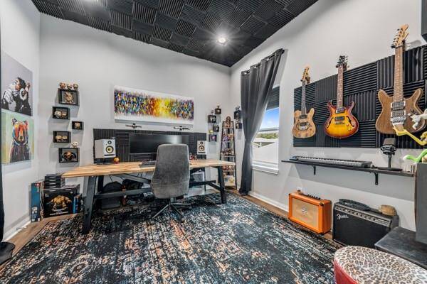 Fully soundproofed room. Ideal for recording, podcasting, remote work, office, you name it!