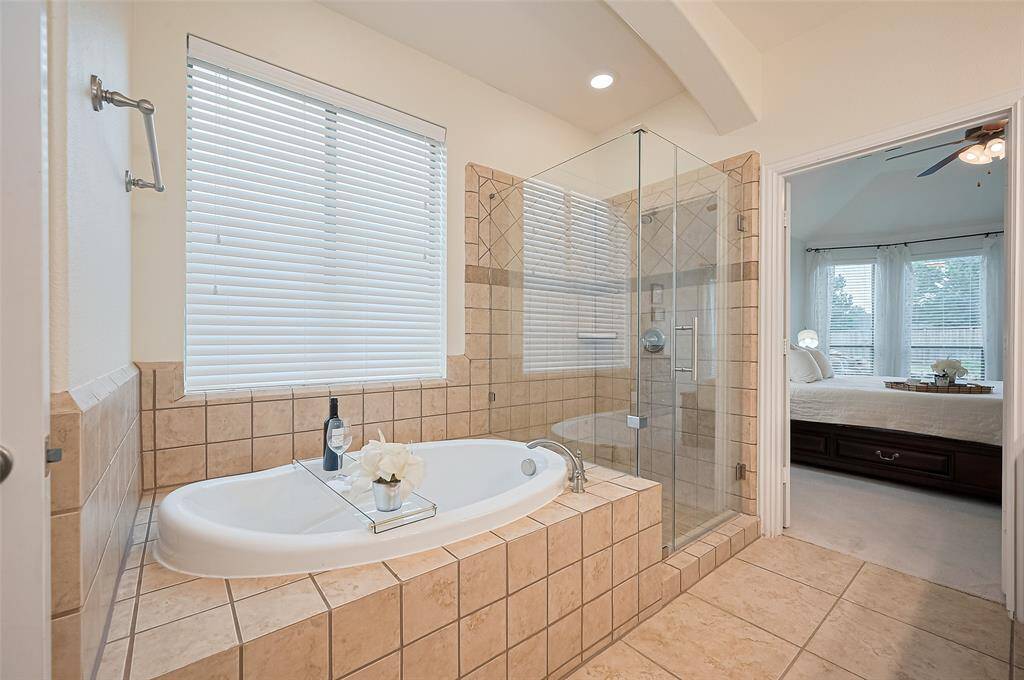 New Frameless Shower