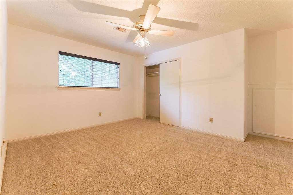 Three large guest bedrooms located upstairs