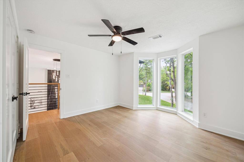 4th Bedroom  plus office!