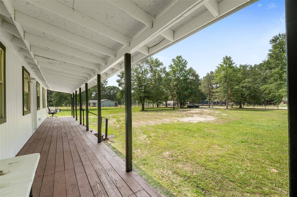 Full width front porch.