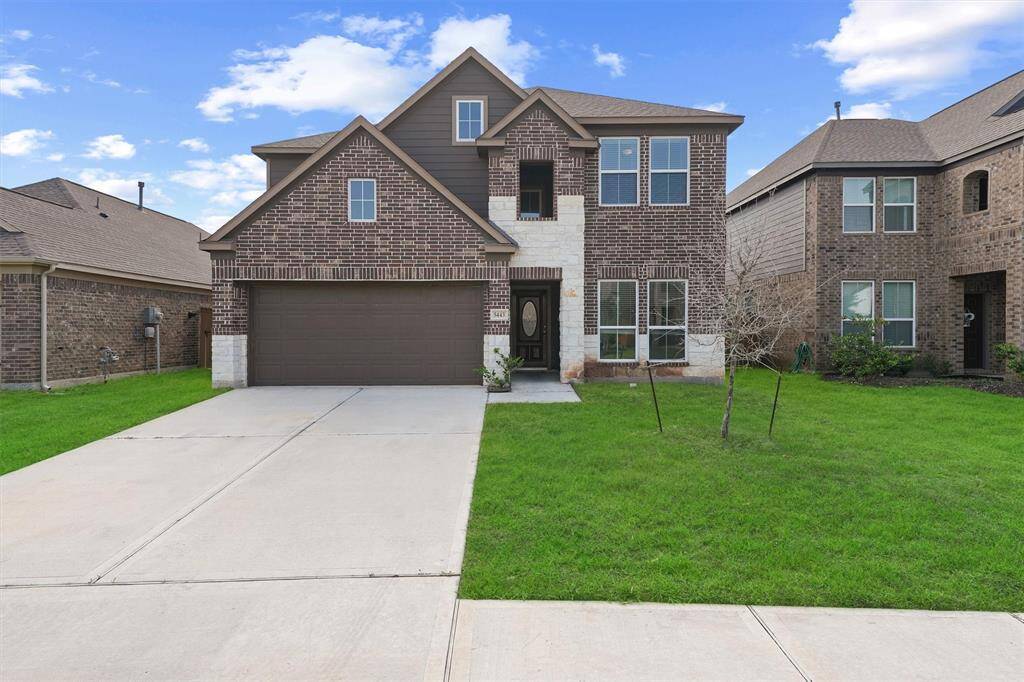 5443 Grand View Dr.