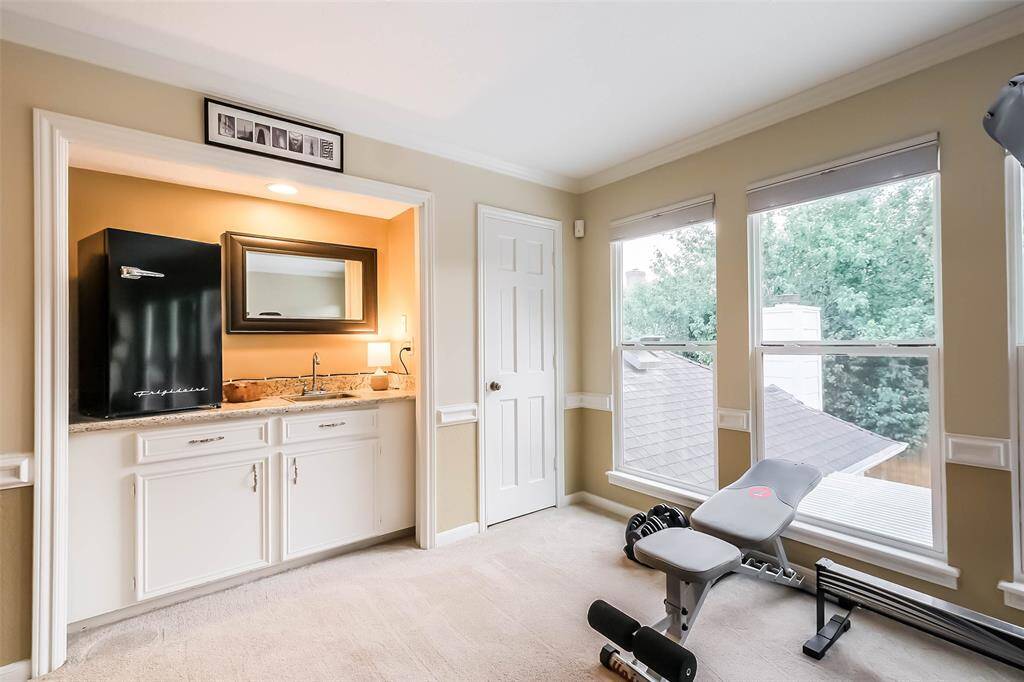 The game room also has a wet bar!
