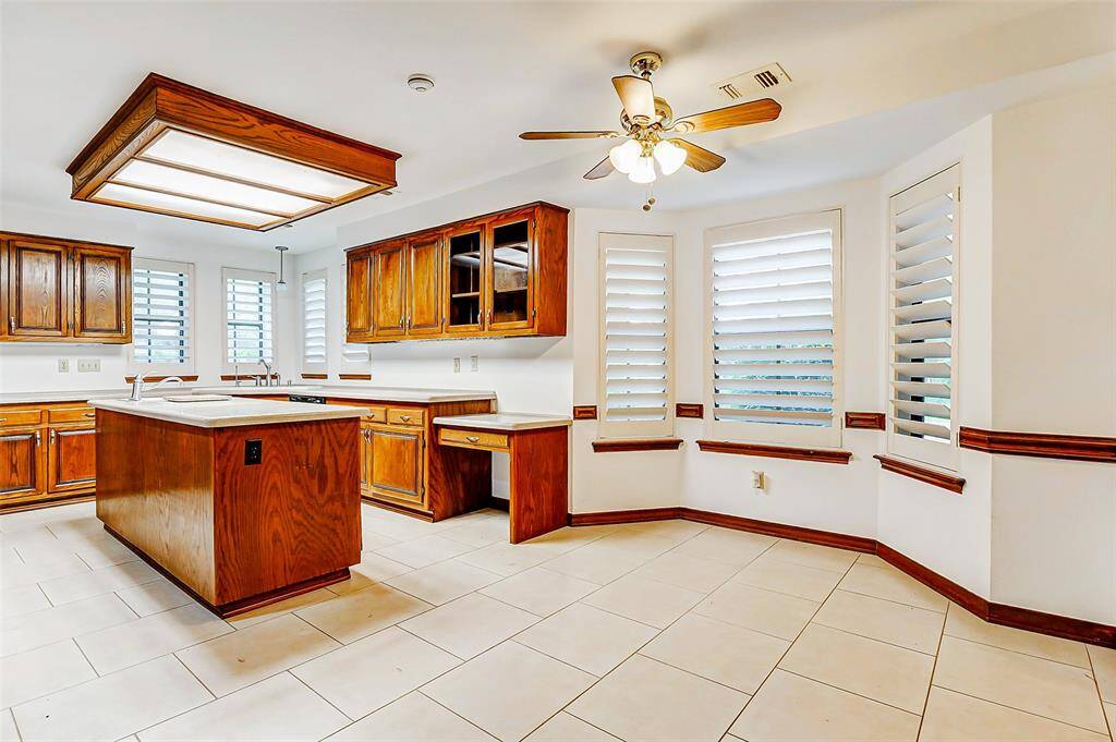 Breakfast nook in kitchen.