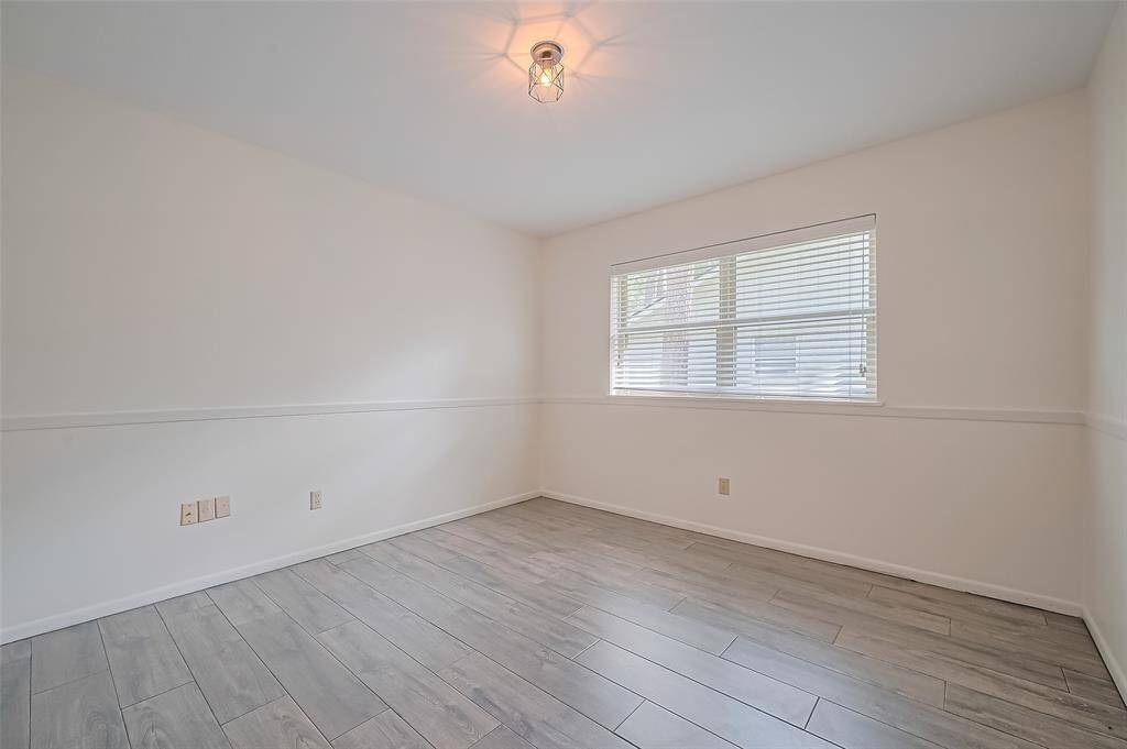 View of the second bedroom