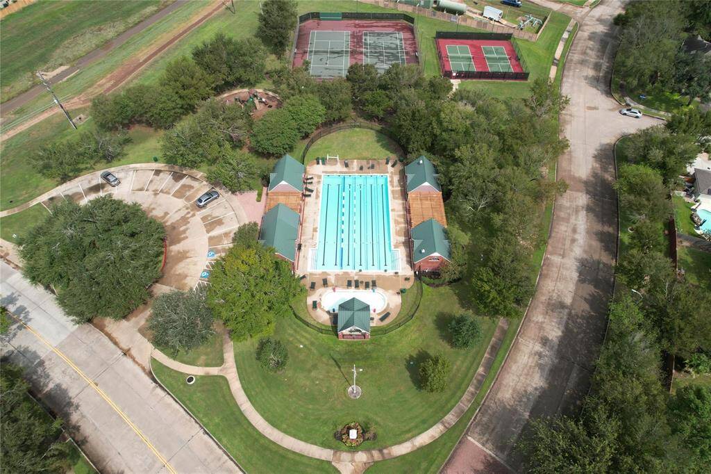 Tennis, pickle ball, sand volleyball and more!