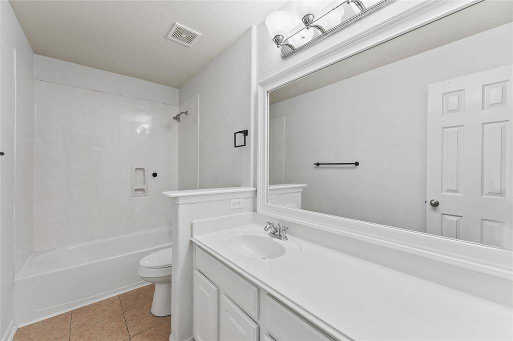 Second full bath