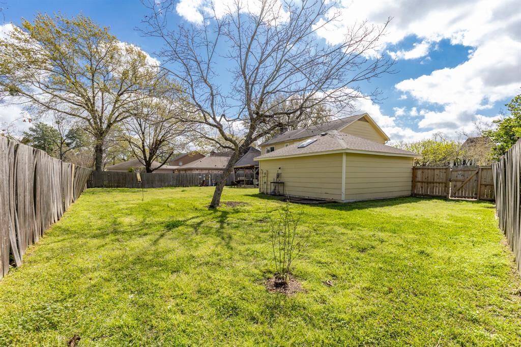 With 10,000 sq ft lot the possibilities are endless!