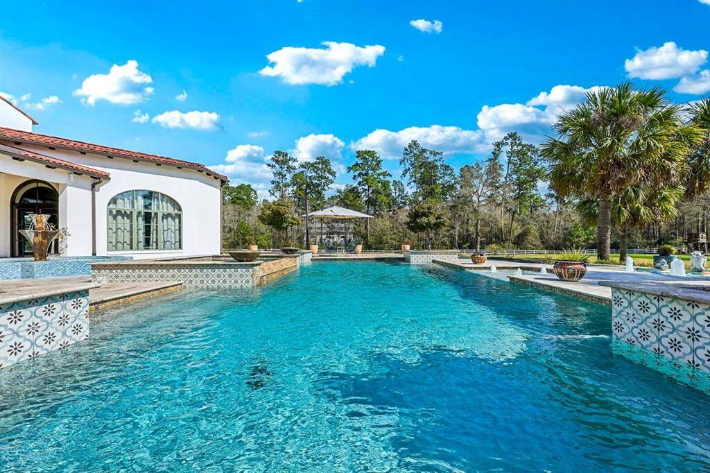 Inviting pool, perfect for relaxing and enjoying the outdoors in style.