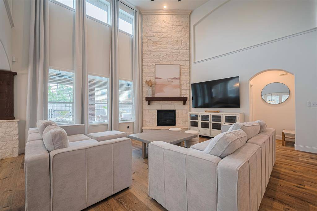 Lots of natural light