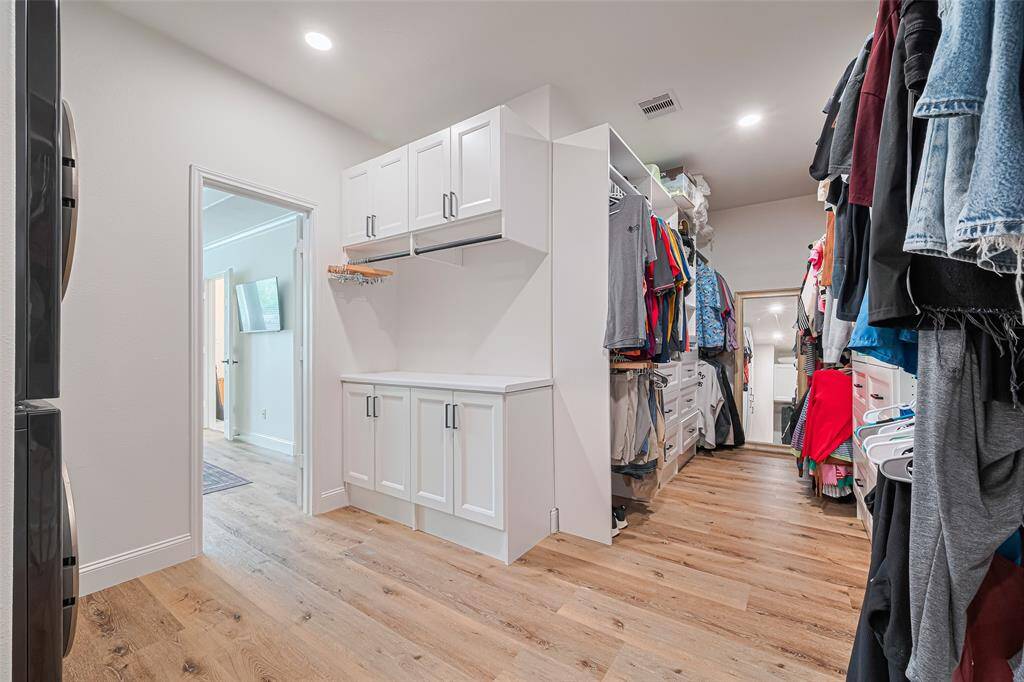 Newly updated closet storage system