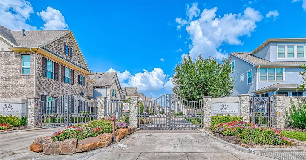 Welcome to 8324 Ginger Oak Street in the Villages at Spring Branch. This neighborhood boasts four entry electric gates that are controlled by a remote or access code. BOOK YOUR SHOWING TODAY AS THIS HOUSE IS A MUST-SEE!