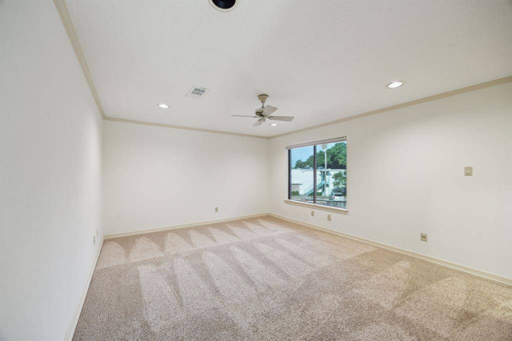 Another spacious guest bedroom.
