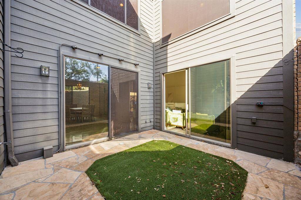 Outdoor area with low maintenance turf.