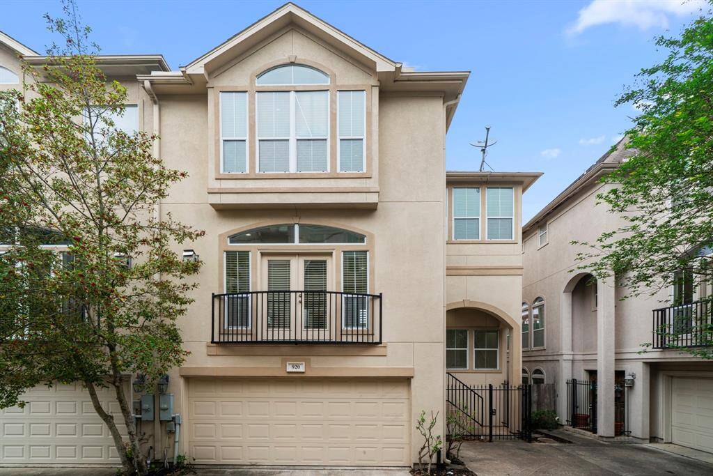 Welcome to 920 Asbury, a beautifully maintained three-story traditional townhome nestled in the vibrant heart of Rice Military. Enjoy low-maintenance urban living just minutes from Washington Ave, Memorial Park, and top-rated dining, with no HOA and easy access to I-10 and 610.