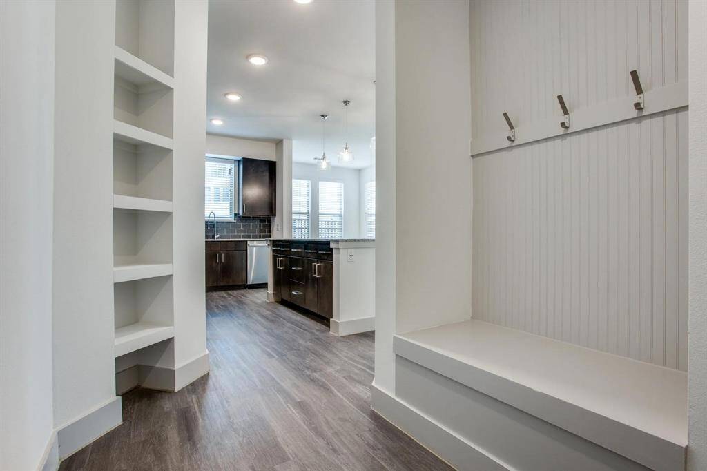 Photos displayed may be of similar units or floor plans featuring the same finishes. Not of actual unit