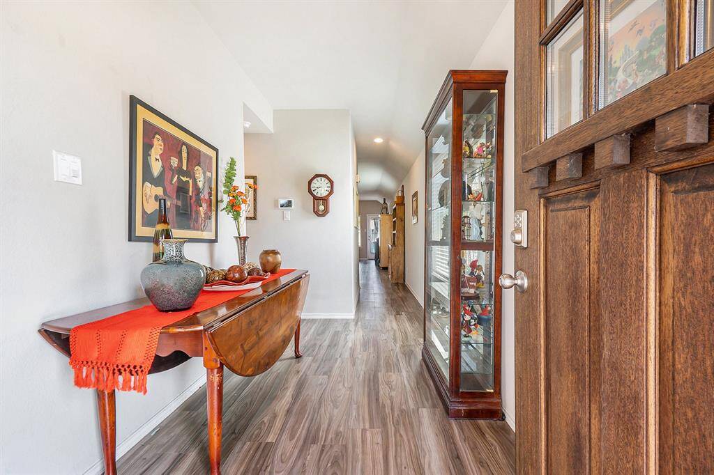Entry way