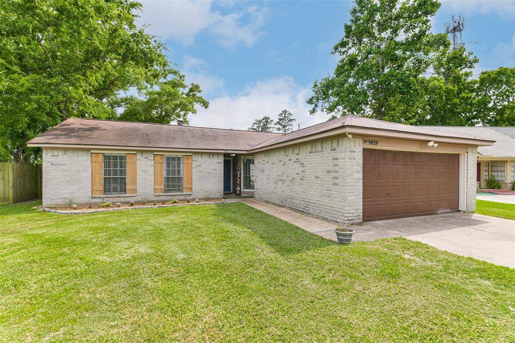 Welcome home to 9819 Orangevale! This home has 4 sides brick and recently replaced board and batten shutters.