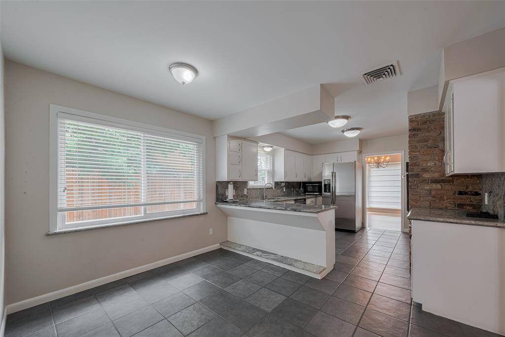 From utility to breakfast  and kitchen