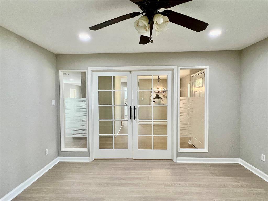 Home Office/Flex Room
