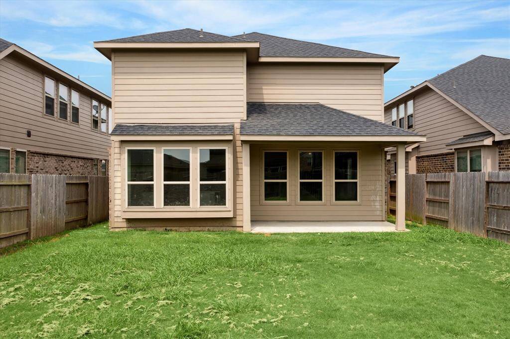 REAR ELEVATION.
