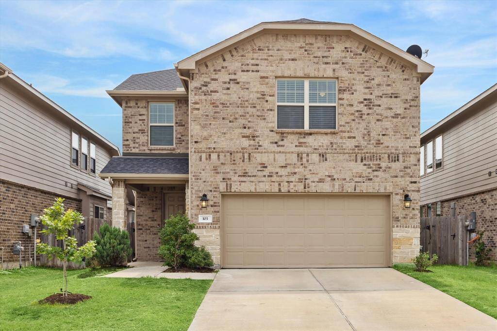 DON'T MISS OUT ON THIS GREAT 5 BEDROOM FLOORPLAN COMPLETE WITH GAMEROOM!