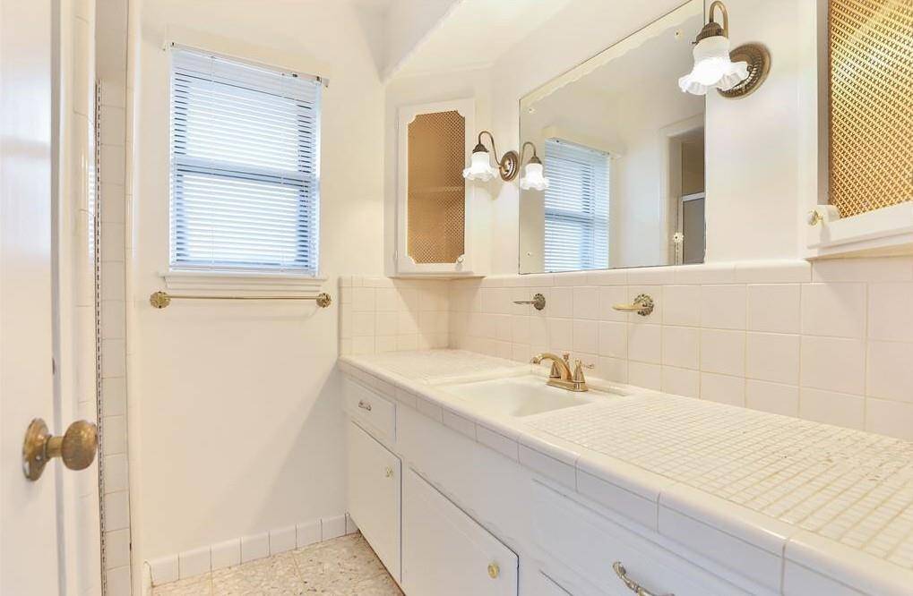 View of bathroom #2.