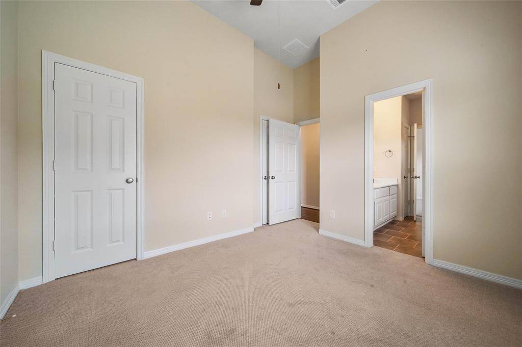 View of bedroom #2 :2.
