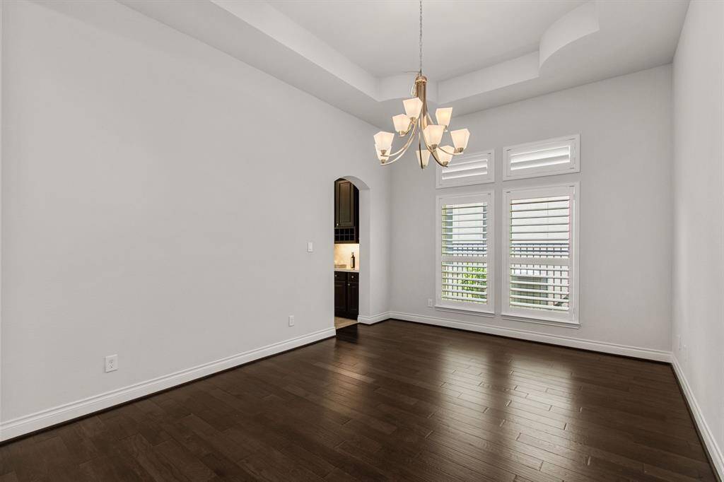 Formal dining with barrel vault ceiling.
