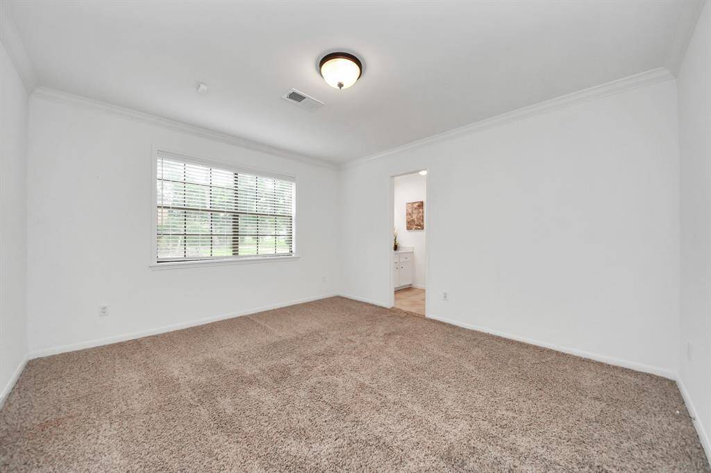 The third bedroom is also spacious and bright!