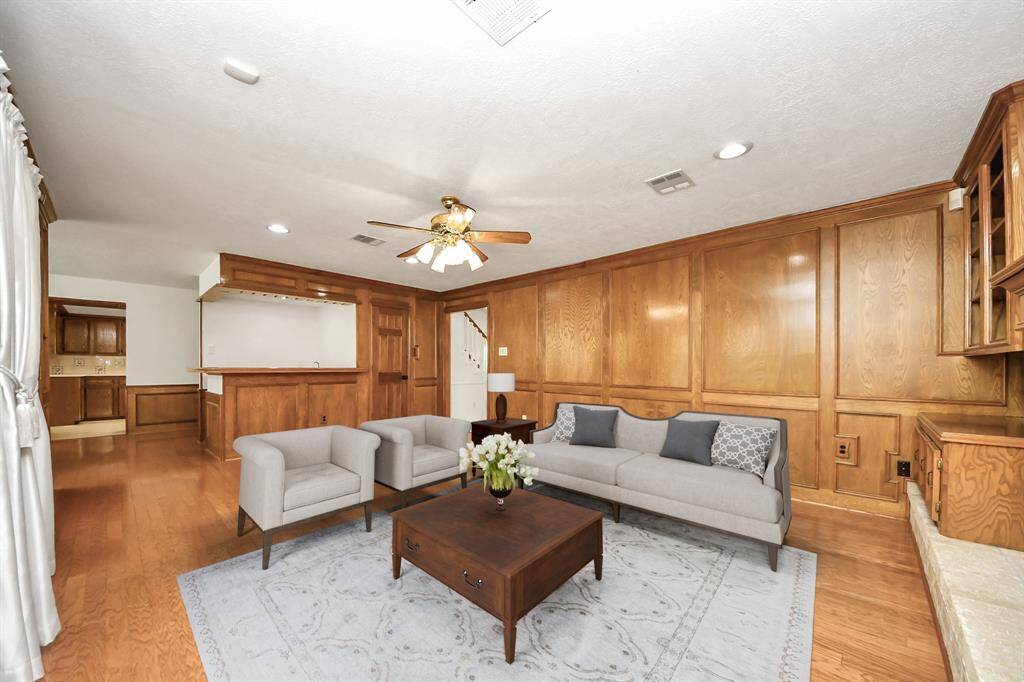 Living room - virtually staged