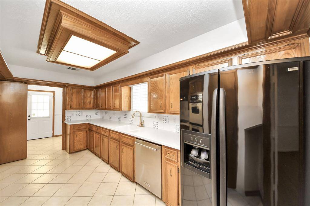 Large walk-in pantry and refrigerator is included