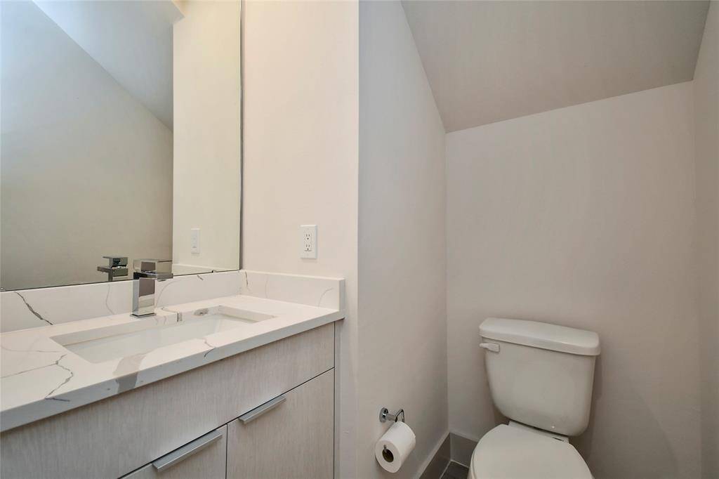 FIRST FLOOR - Guest half bath