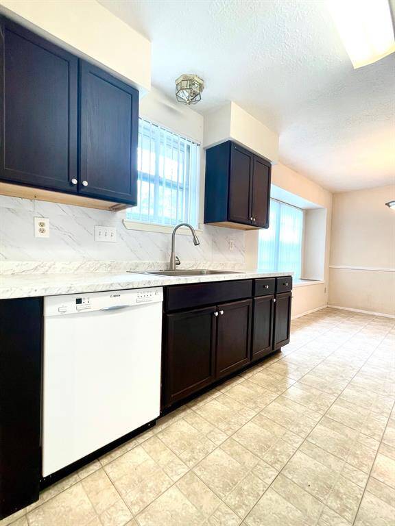 Kitchen includes new laminate countertops!